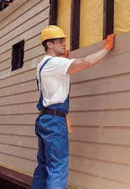 How To Choose The Right Materials for Your Siding Installation in 'Veazie, ME